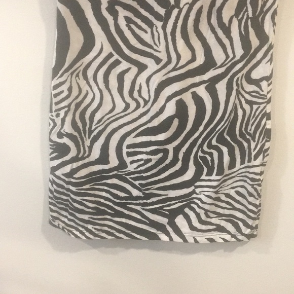 🌸 SALE VENUS Short Sleeve Long Shirt Size XS - Picture 4 of 6